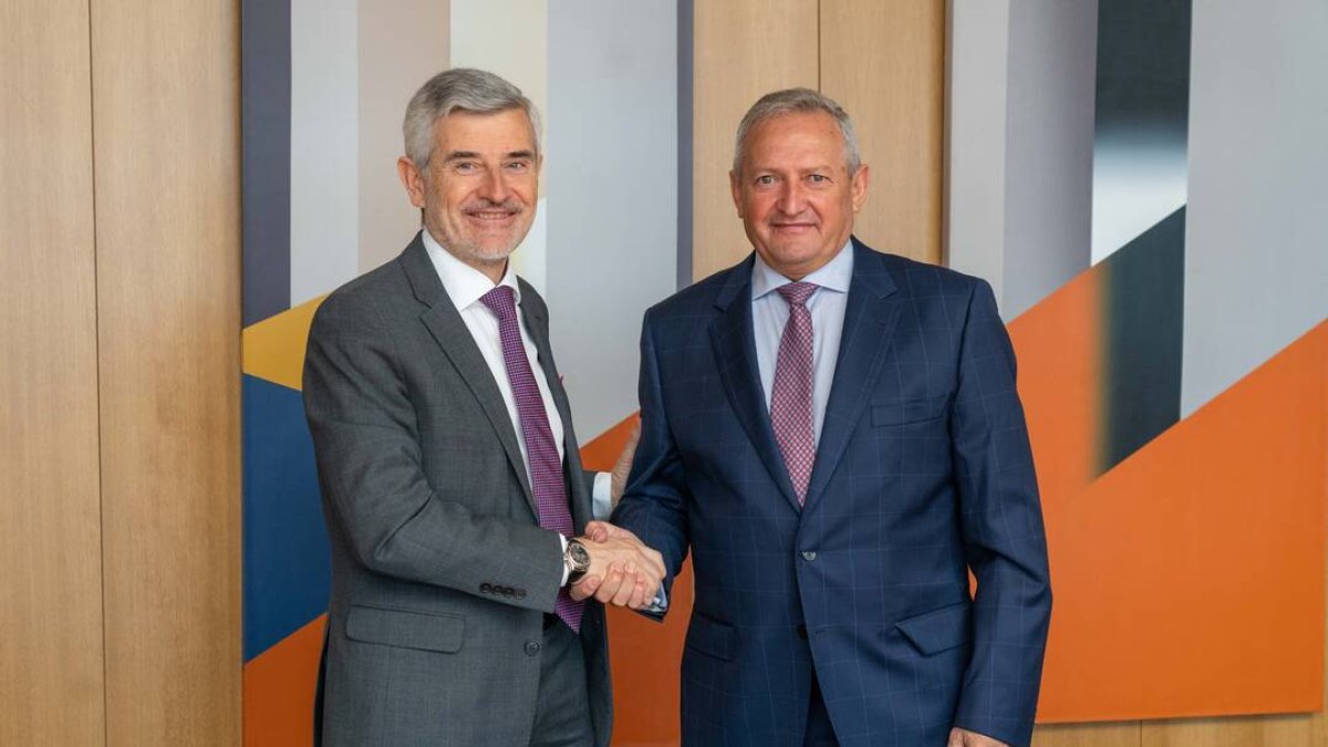 Santander y Cooperativas Agro-alimentarias apoyan a más de 1 millón de socios
