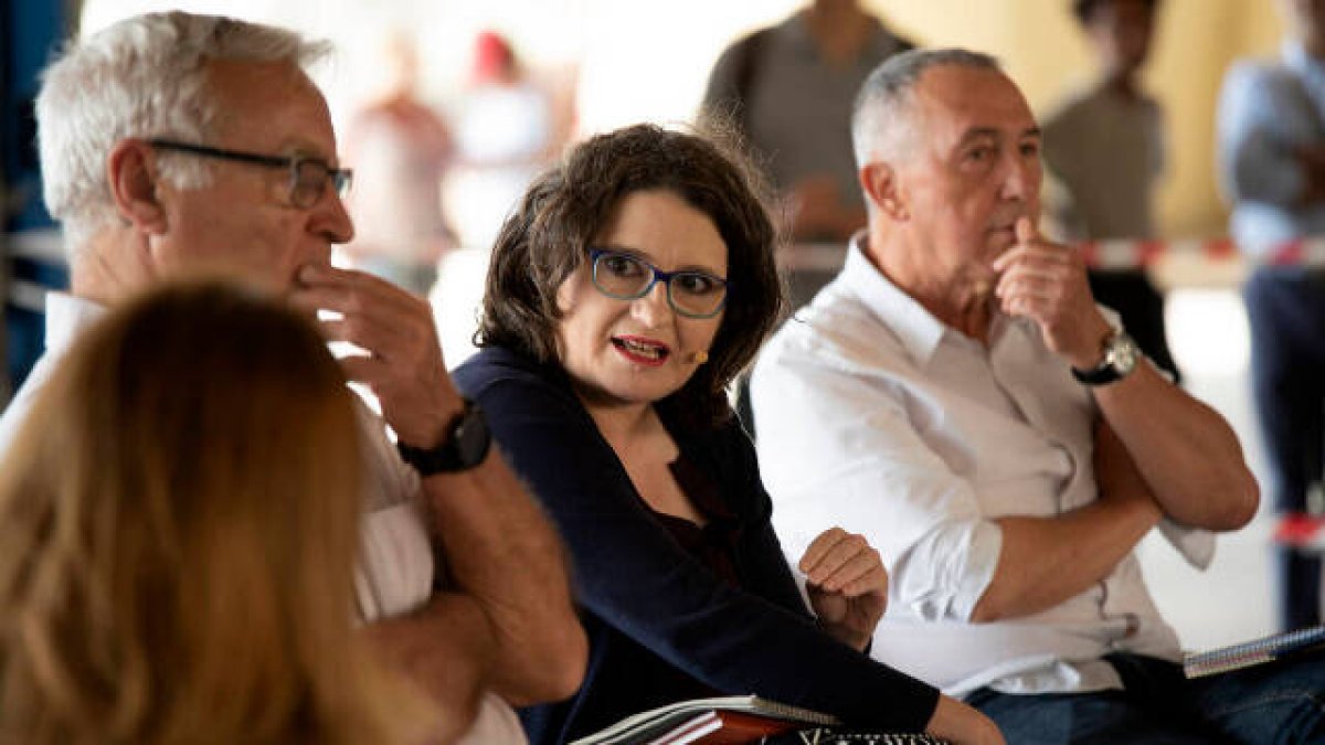 Mónica Oltra en un acto de Compromís en el puerto de Valencia