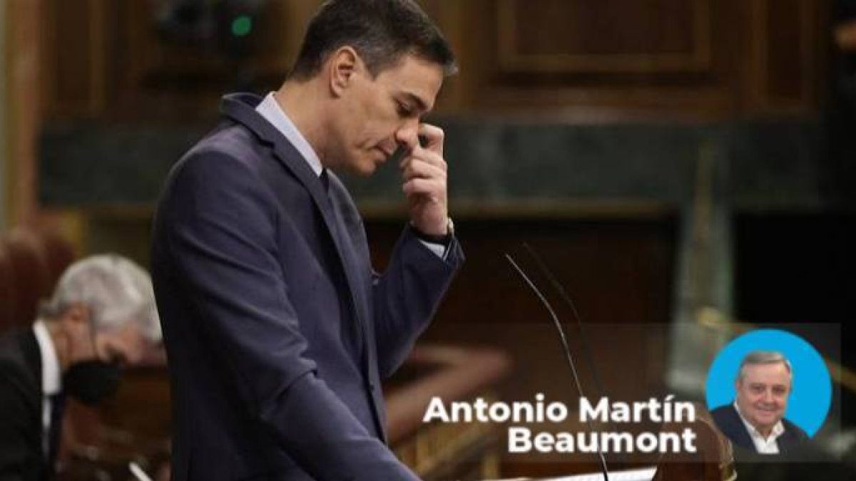 Pedro Sánchez, en la tribuna del Congreso de los Diputados.