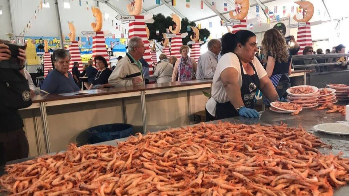 Imagen de la última Feria de la Gamba celebrada en Punta Umbría (Huelva).