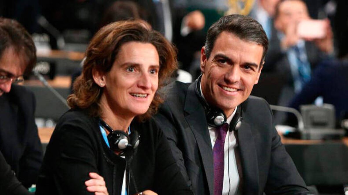 Teresa Ribera y Pedro Sánchez