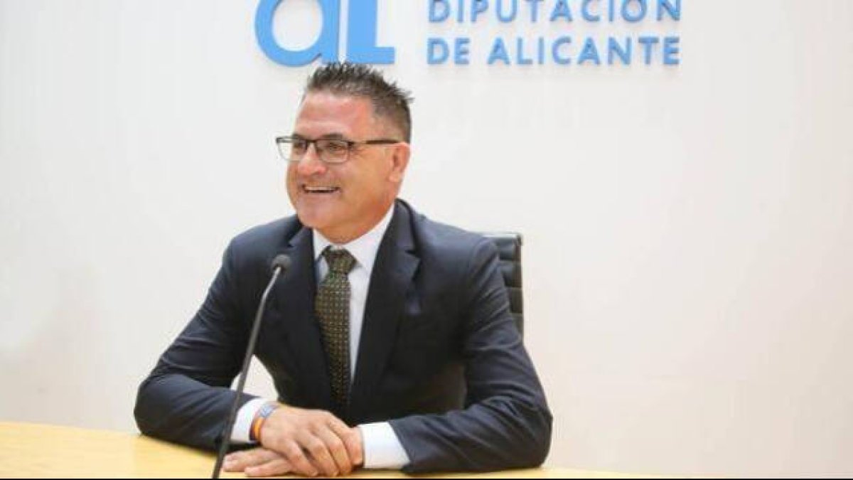 José Ramón González de Zárate, diputado provincial de Arquitectura