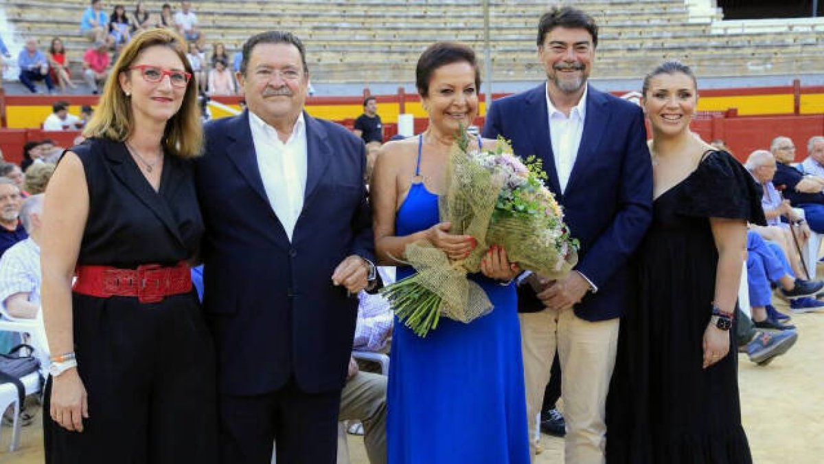 El entrañable cirujano-jefe de la plaza, José Mª Reyes, ofrece el Pregón Taurino