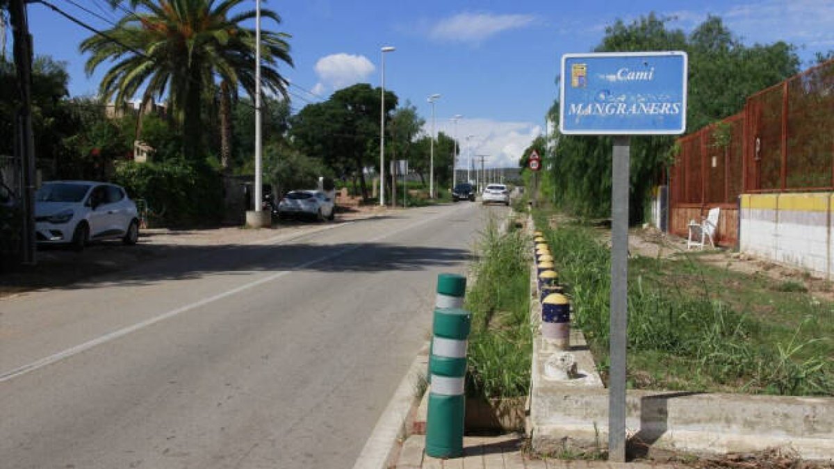 Camino por donde debería pasar el proyecto de carril bici de Puçol