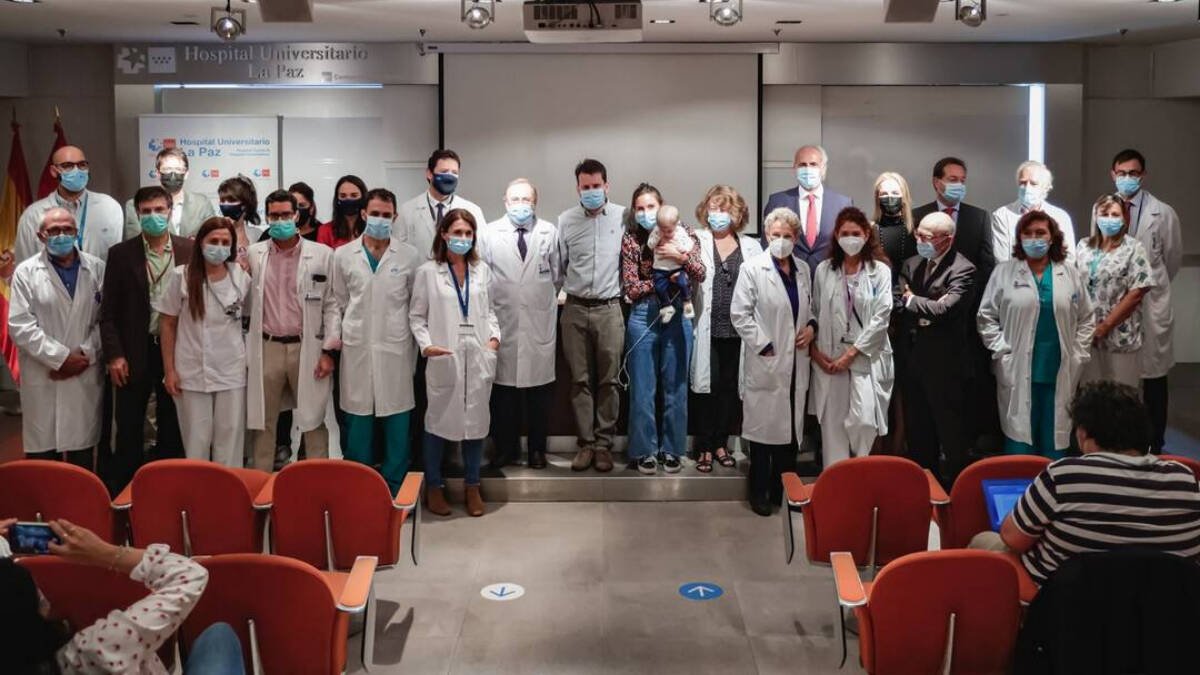 Equipo del hospital La Paz de Madrid