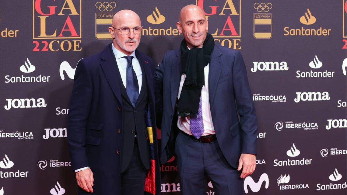 Luis de la Fuente y Luis Rubiales en un acto.
