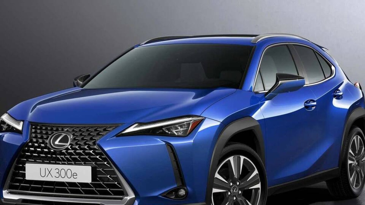 Lexus aumenta un 40% la autonomía del nuevo UX 300e