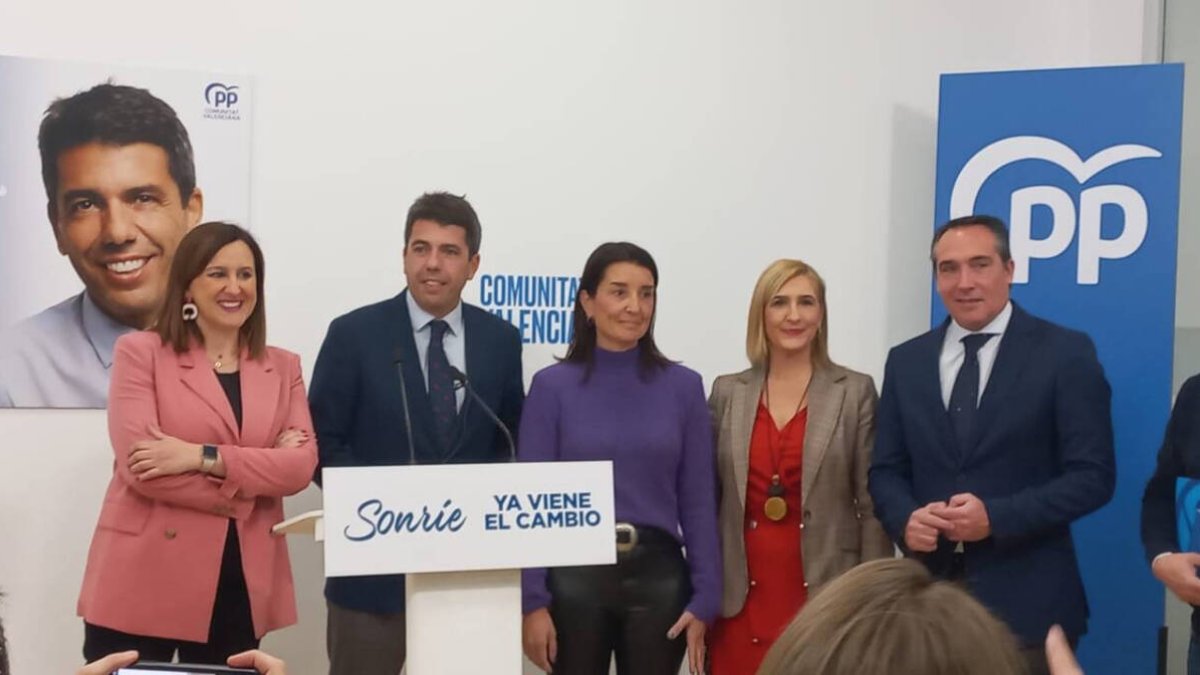 Catalá, Mazón, Ruth Merino, Salomé Pradas y Rubén Ibáñez