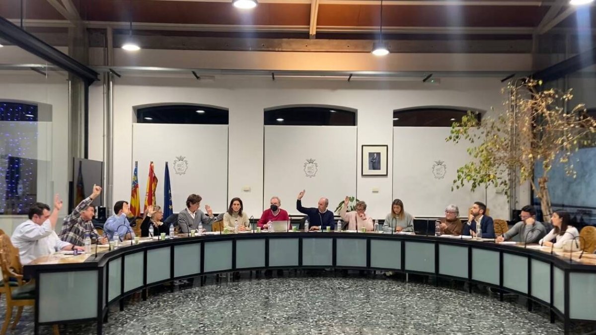 Pleno municipal de aprobación de los Presupuestos - AYUNTAMIENTO DE MASSANASSA