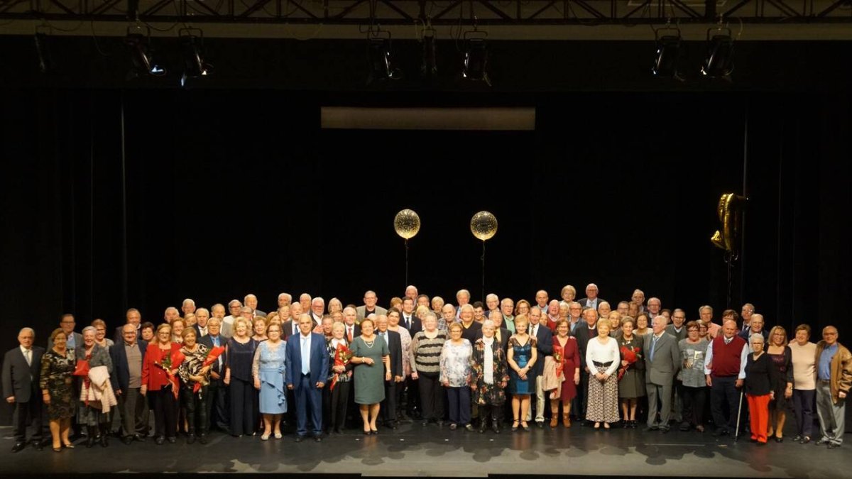 El Tívoli s’ompli d’emoció i emotivitat en la celebració de les Bodes d'0r