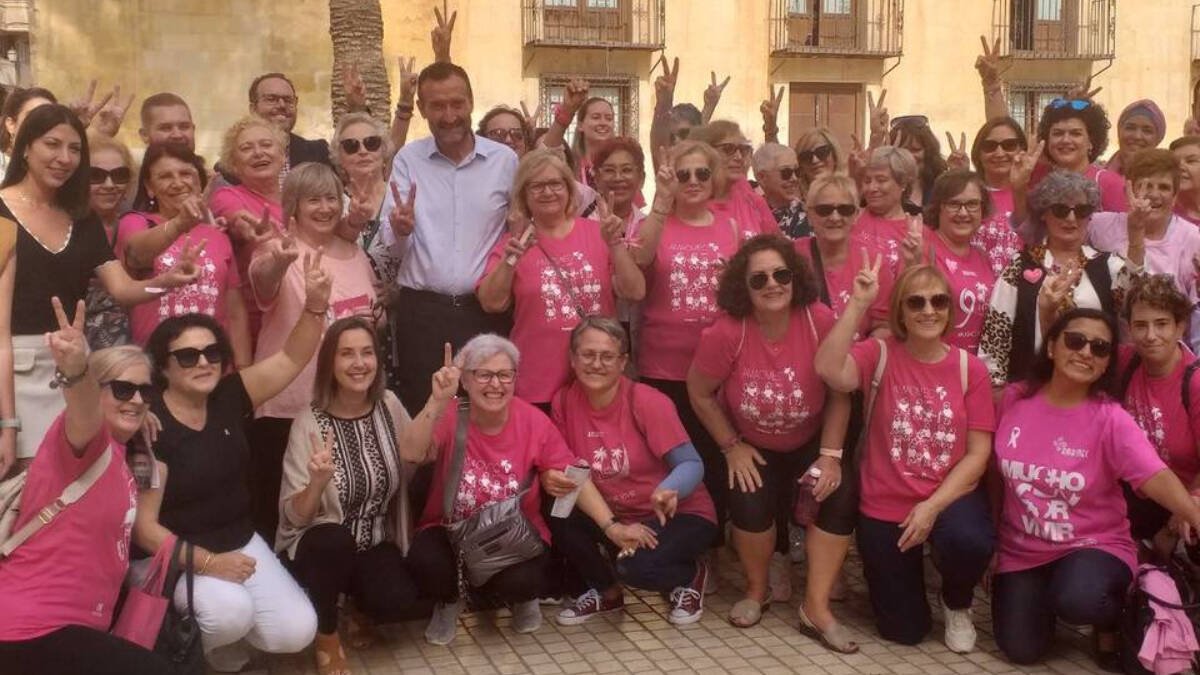 Las mujeres con cáncer de mama reclaman “más inversión” para investigar