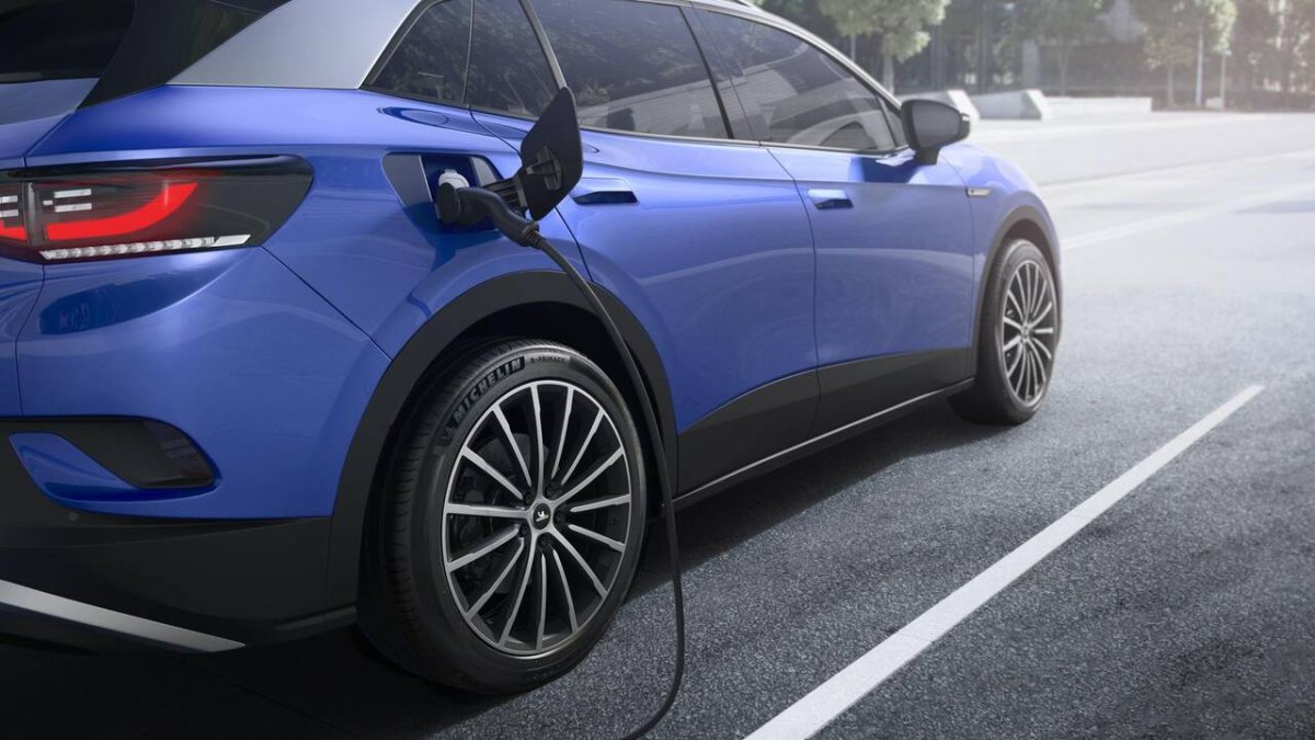 Michelin y Porsche avanzan juntos en la transición hacia la electromovilidad