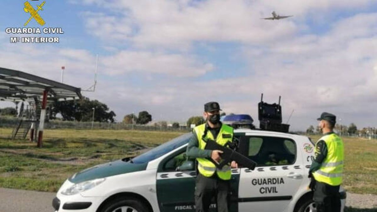 Se enfrenta a una multa de 225.000€ por sobrevolar el aeropuerto con su Dron