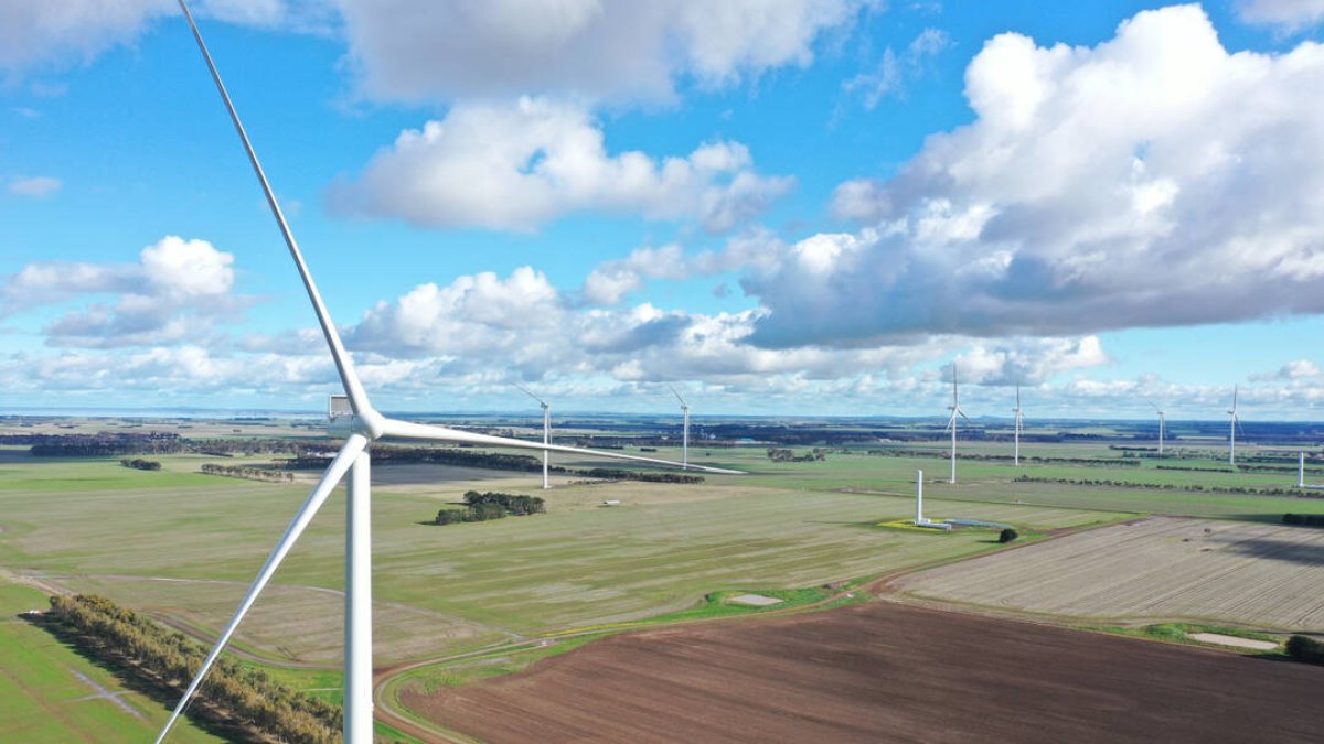 Naturgy apuesta por la energía renovable en Australia y EEUU