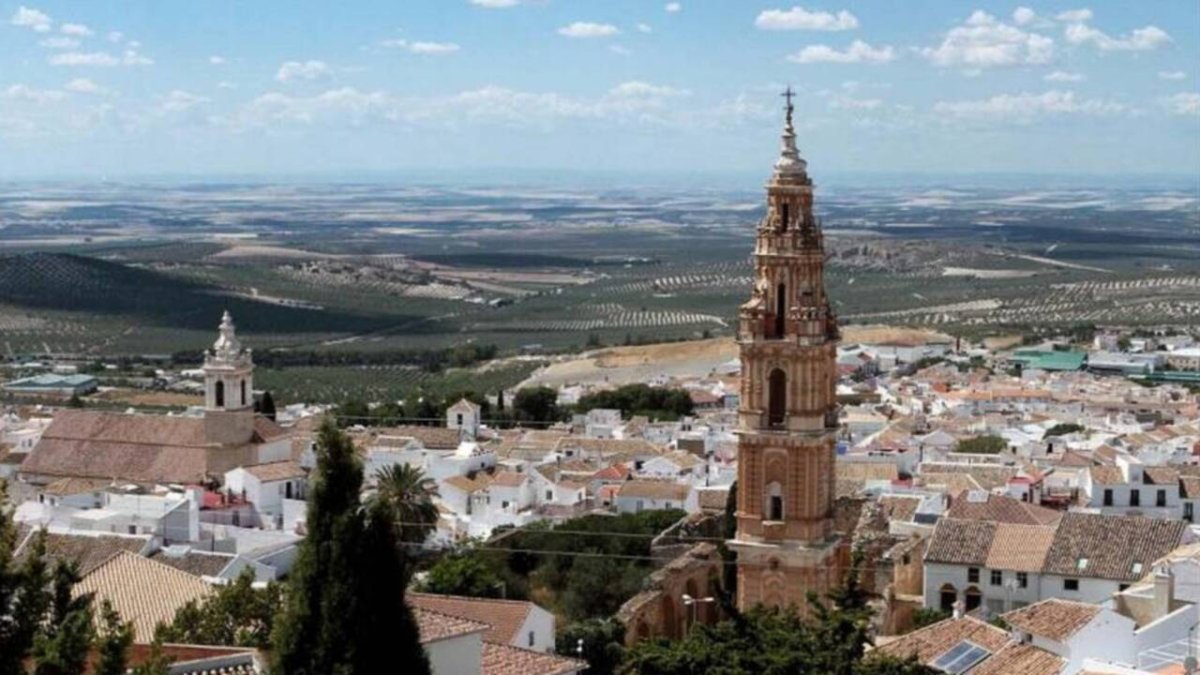 Panorámica del pueblo sevillano de Estepa.