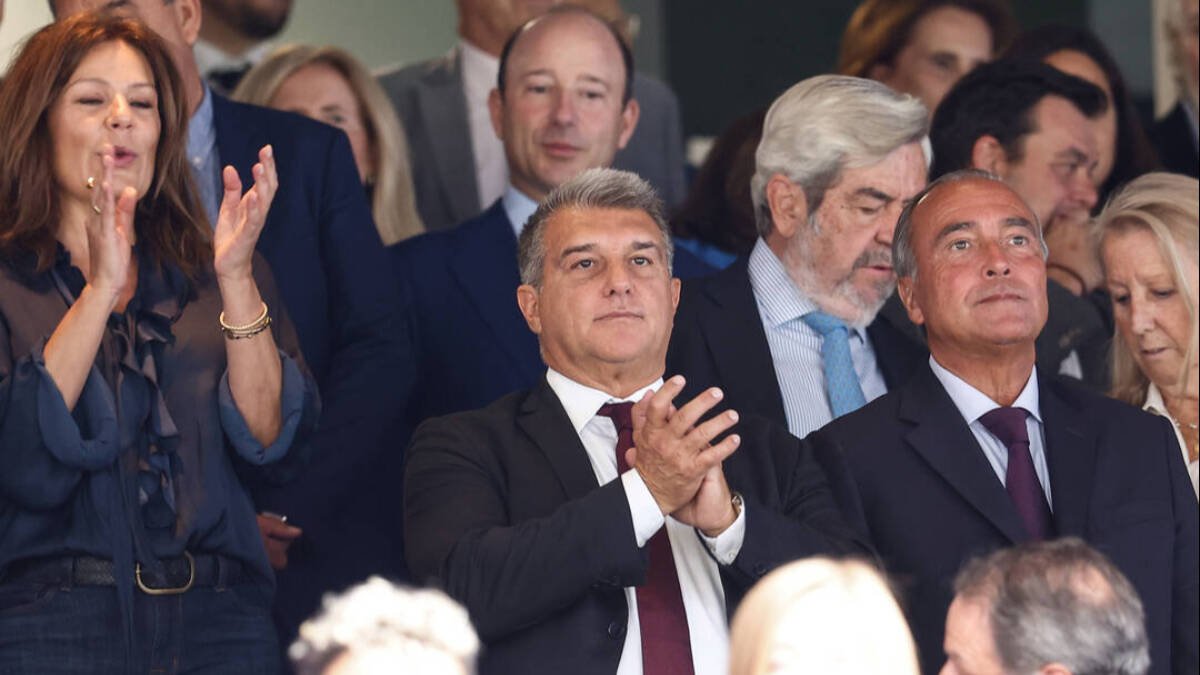 Joan Laporta, en el palco del Bernabéu, en una visita anterior del Barcelona a Madrid.