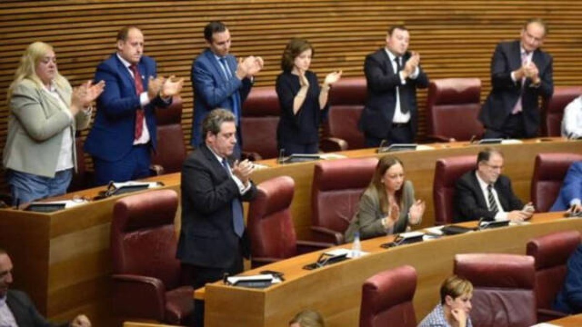 La bancada de Vox en Las Cortes Valencianas.