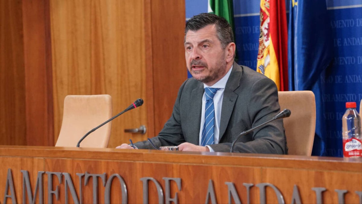 El portavoz del PP en el Parlamento andaluz, Toni Martín.