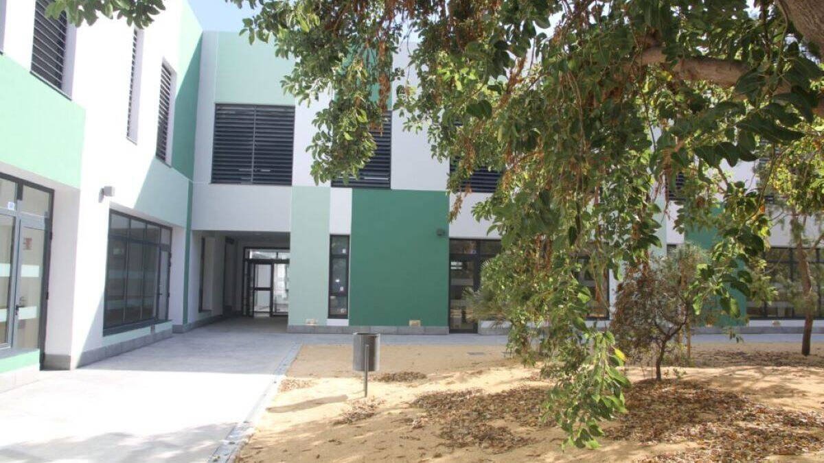 Denuncian carencias en el nuevo Ceip Lo Romero de Sant Joan