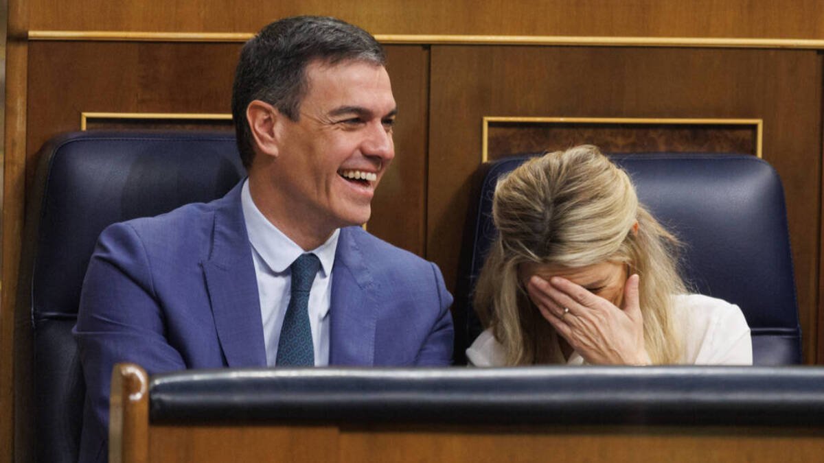 El presidente del Gobierno, Pedro Sánchez y la vicepresidenta segunda y ministra de Trabajo y Economía Social, Yolanda Díaz.