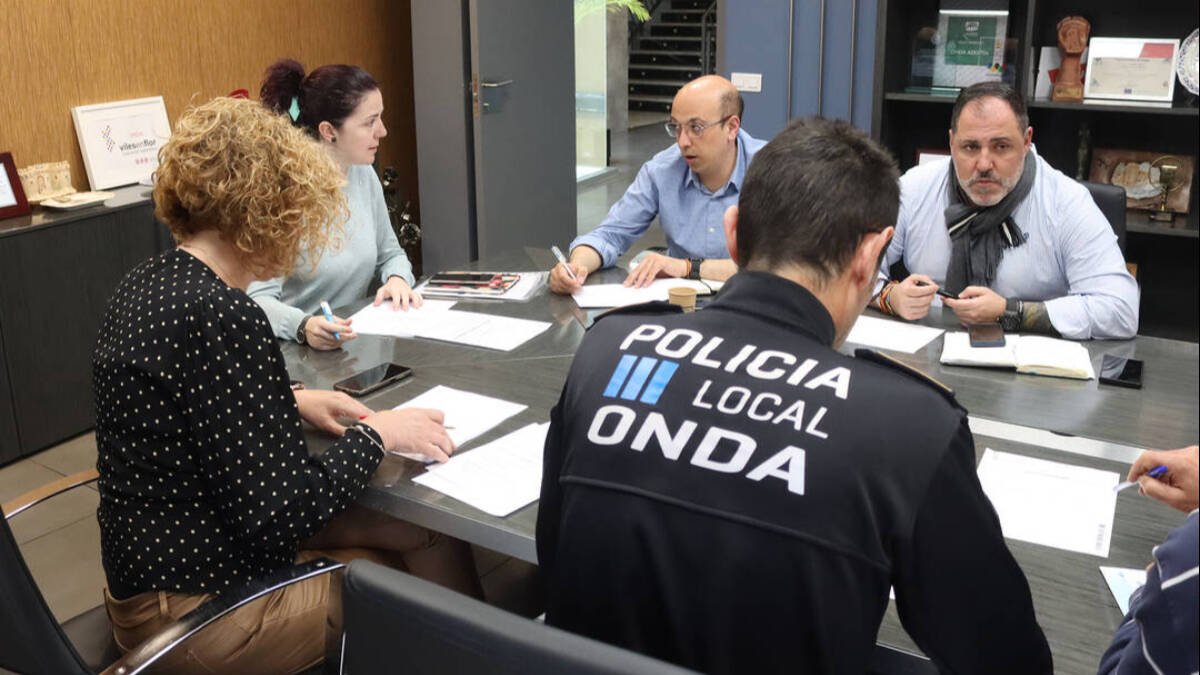 Reunión de seguridad en Onda.