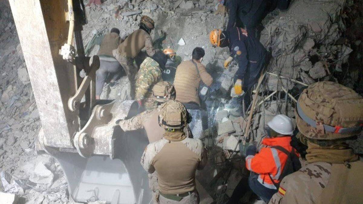 Nuevo rescate in extremis de un niño por la Marina española