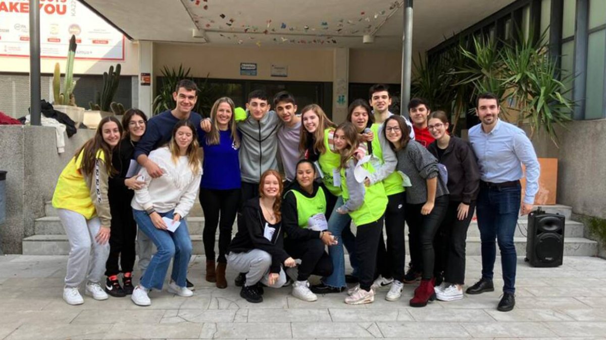 Oliva celebra la primera Marató intercentres