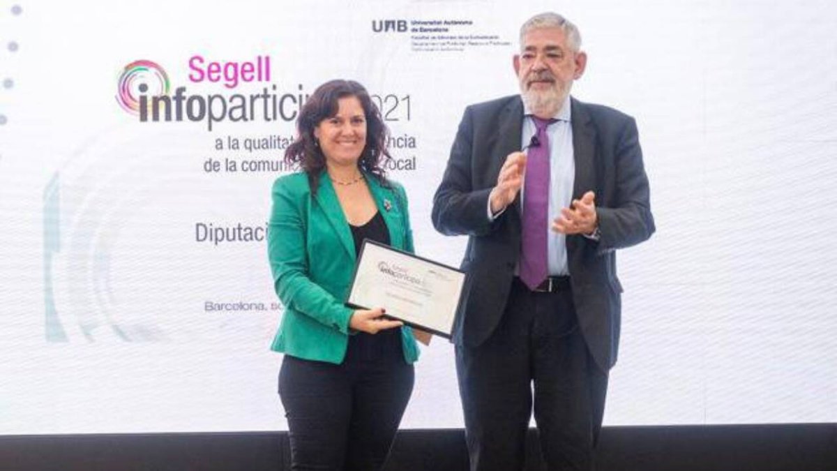 Mentxu Balaguer i el rector de la CEU UCH, Vicente Navarro de Luján - DIPUTACIÓ DE VALÈNCIA
