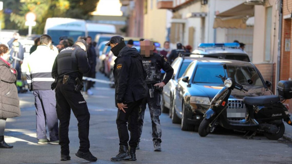 Policía Nacional en una intervención en Sevilla.