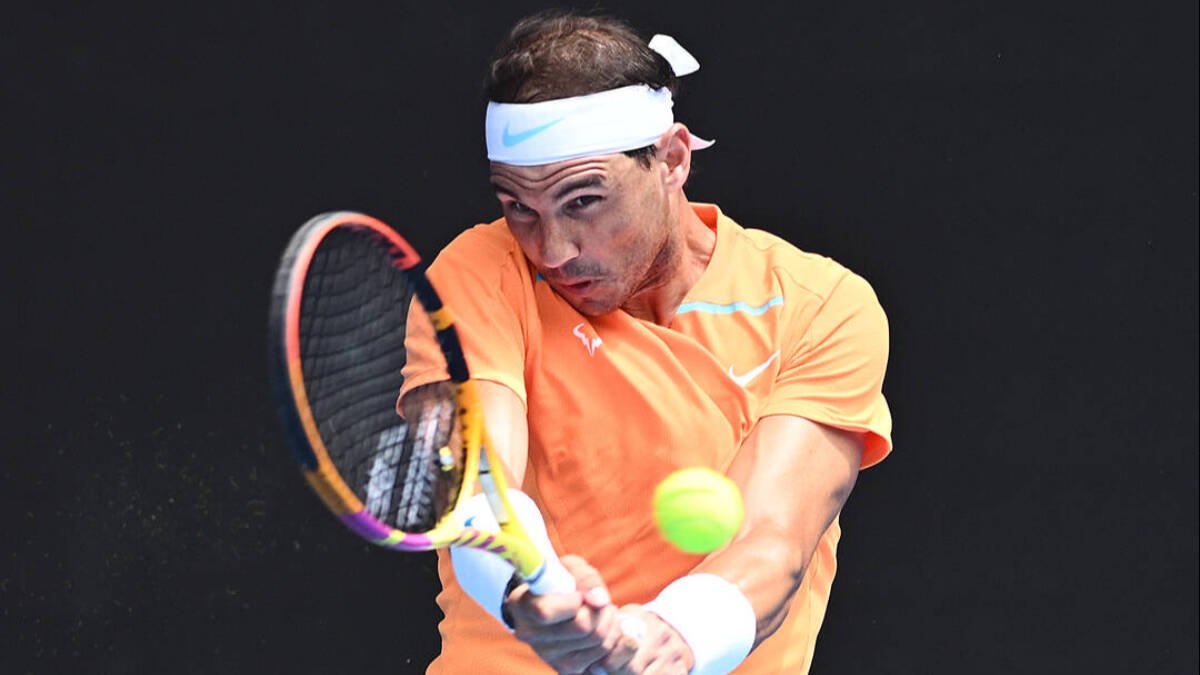 Nadal, en un momento del encuentro inaugural en Australia.