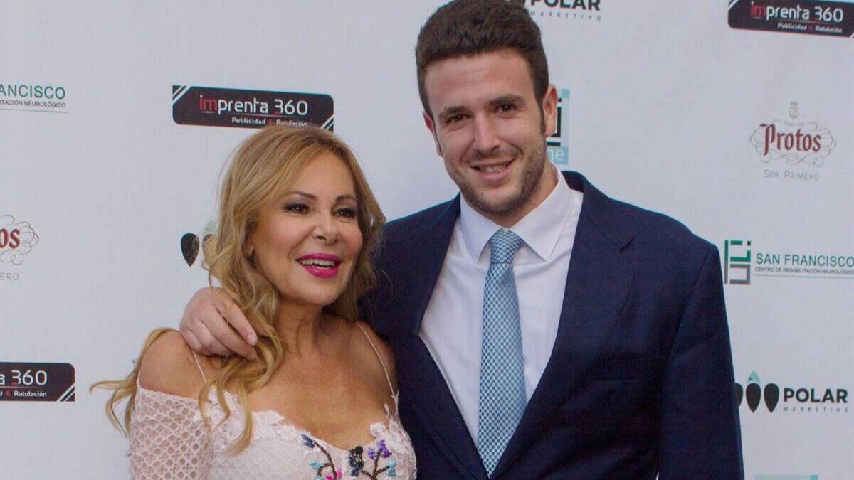Ana Obregón y Aless Lequio.