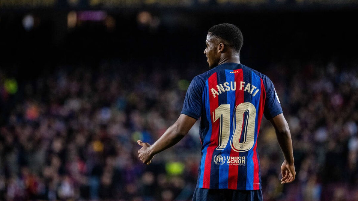 Ansu Fati, con la camiseta del Fútbol Club Barcelona.