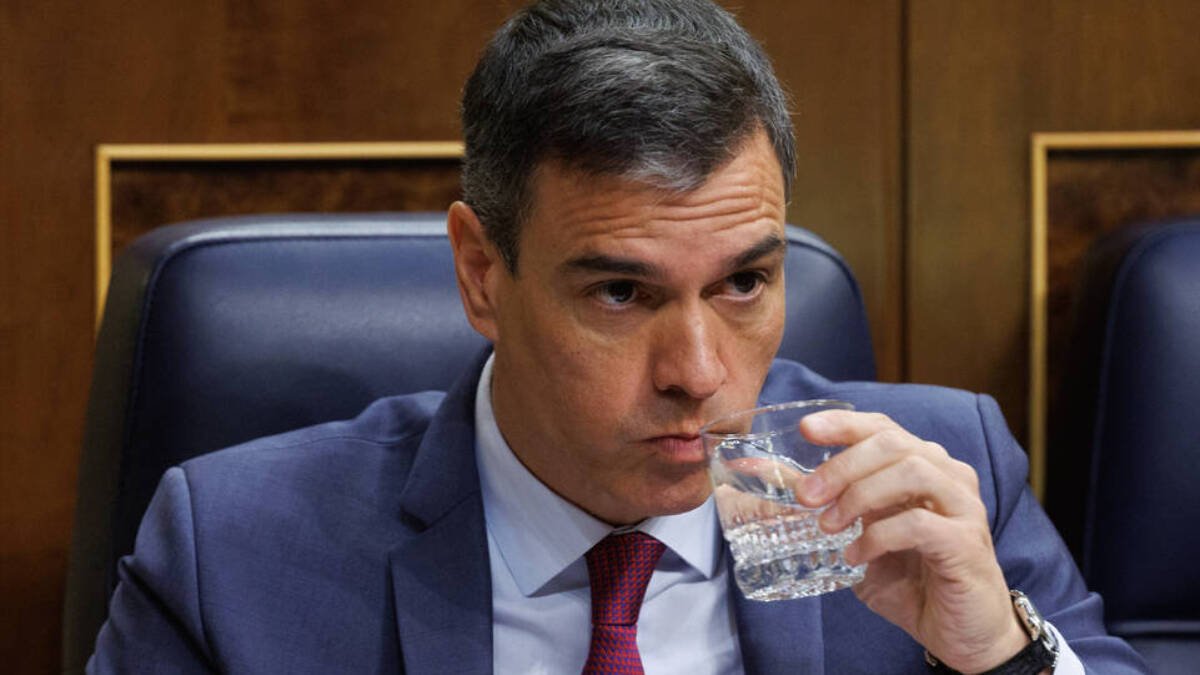 El presidente del Gobierno, Pedro Sánchez, durante una sesión plenaria en el Congreso de los Diputados.