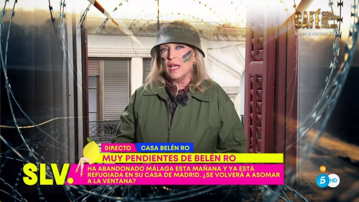 Lydia Lozano muy metida en su papel de 