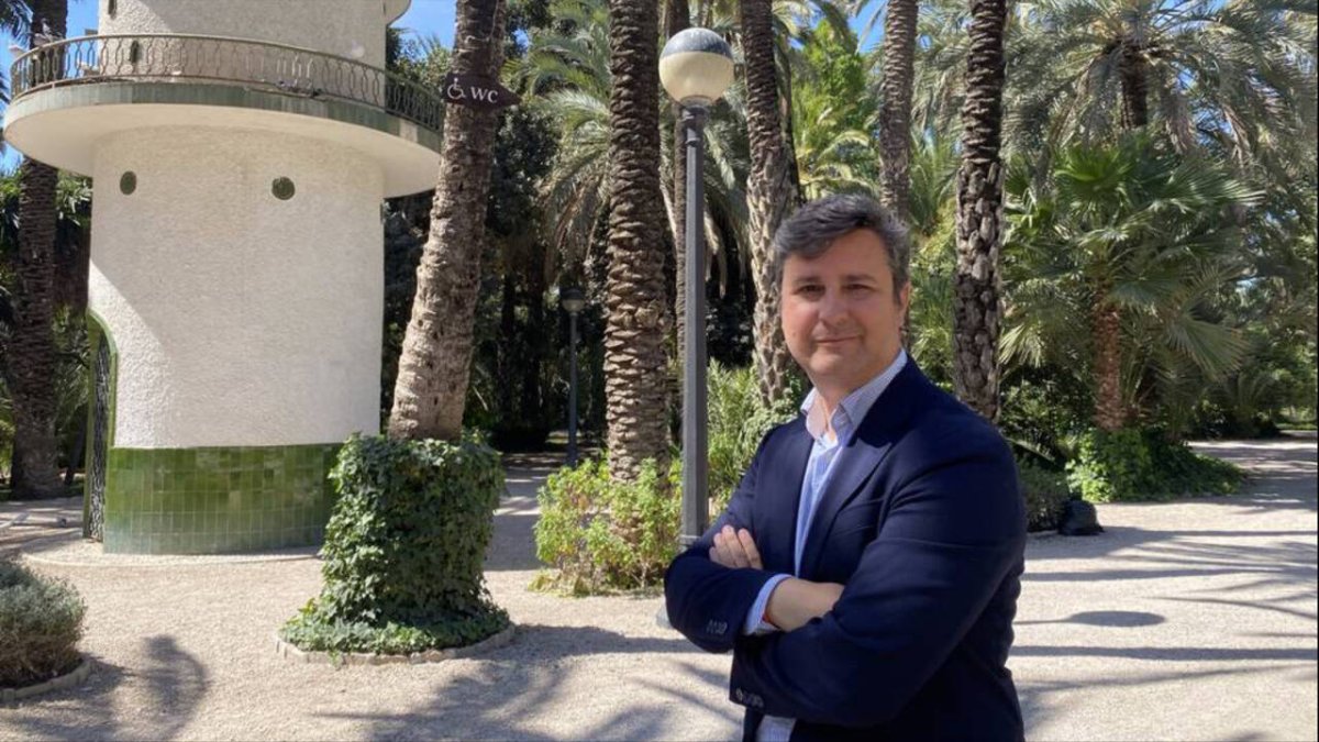 Eduardo García-Ontiveros, candidato por Ciudadanos a la alcaldía de Elche. Yadimir Crespo/ ES Diario CV