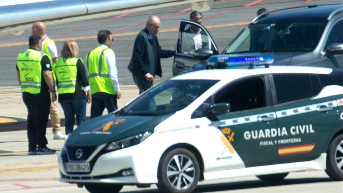 Imagen de la llegada del rey emérito a Galicia el pasado 19 de abril.