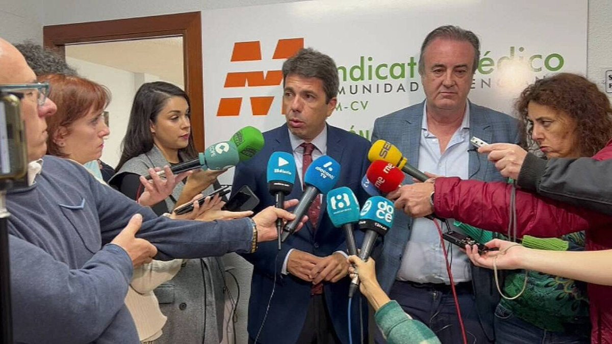 Mazón exige a Puig que “atienda los graves problemas de la sanidad pública”