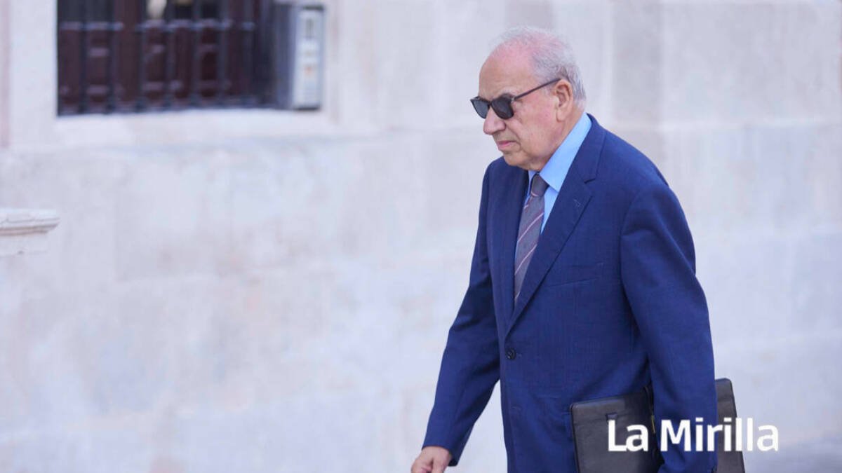 Alfonso Guerra.