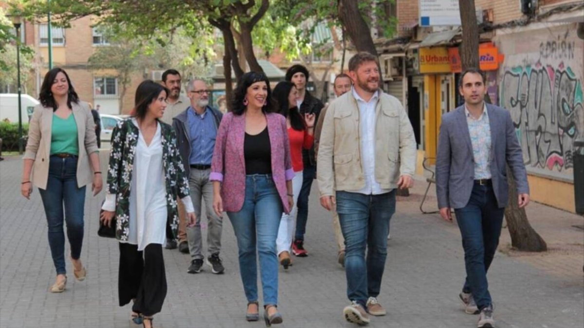Presentación de la candidatura de unidad en Málaga con la secretaria general de Podemos Andalucía, Martina Velarde, y el coordinador de IU Andalucía, Toni Valero.