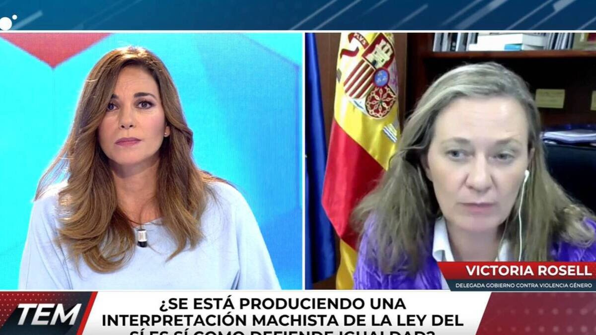 Mariló Montero y Victoria Rosell, durante el programa de