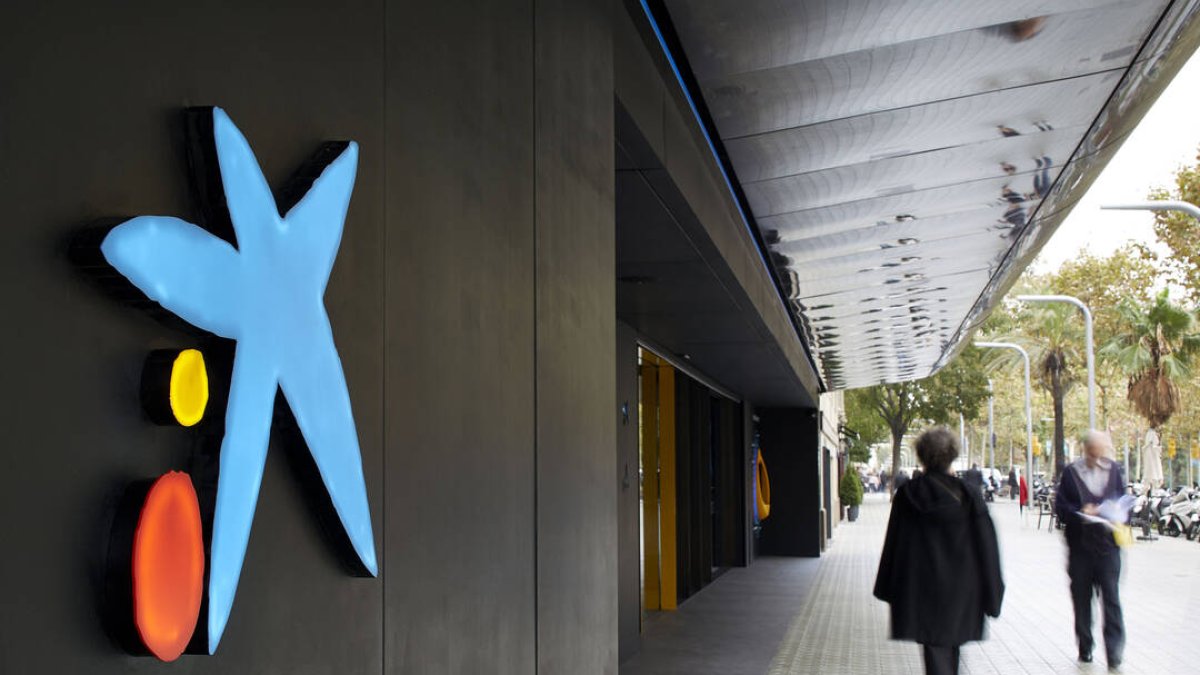 La junta de Caixabank pretende reelegir a Gortázar y nombrar a Löscher consejero