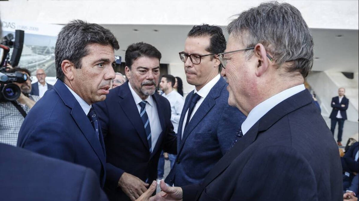Ximo Puig y Carlos Mazón en la Cumbre municipal 'Alianza Valenciana contra la Inflación' / Imagen de archivo.