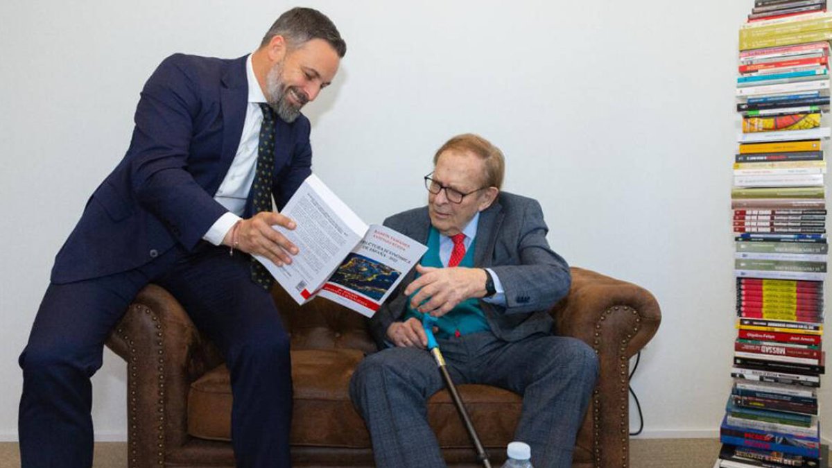 Santiago Abascal con Ramón Tamames