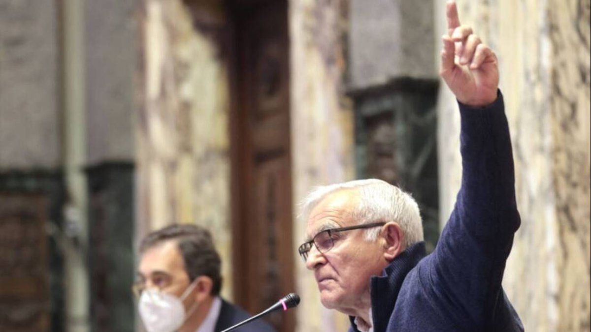 Joan Ribó en el pleno del Ayuntamiento de Valencia.