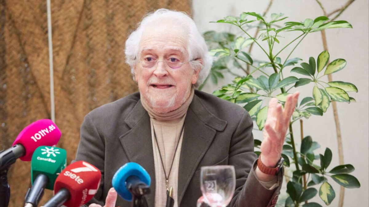 El fundador del PA, Alejandro Rojas Marcos.