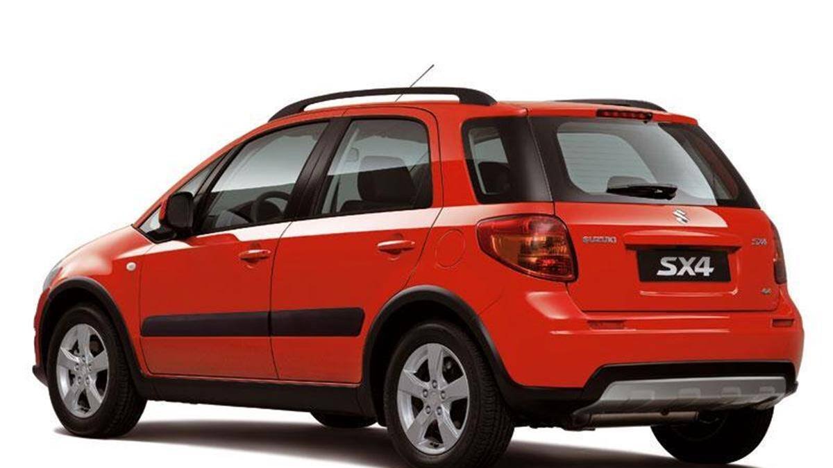 Suzuki S-cross SX4, primer 'crossover compacto'