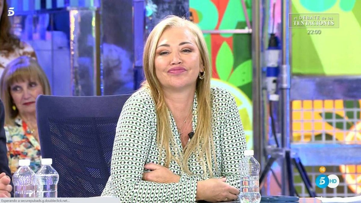 Belén Esteban puntualiza a Alicia Senovilla.