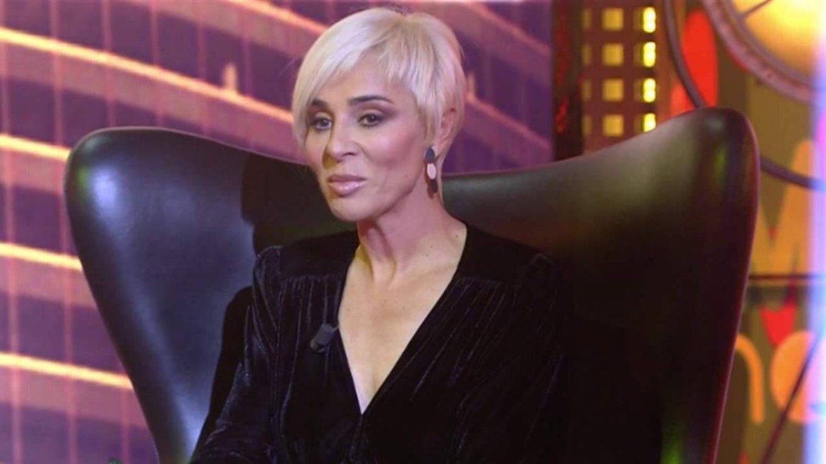 Ana María Aldón