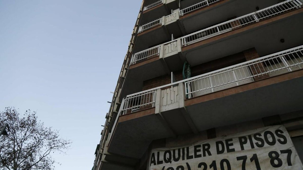 EL PSOE topa los alquileres con los independentistas