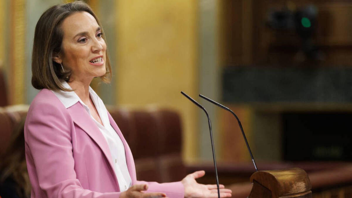 La portavoz del PP en el Congreso, Cuca Gamarra, interviene durante la segunda sesión de la moción de censura.